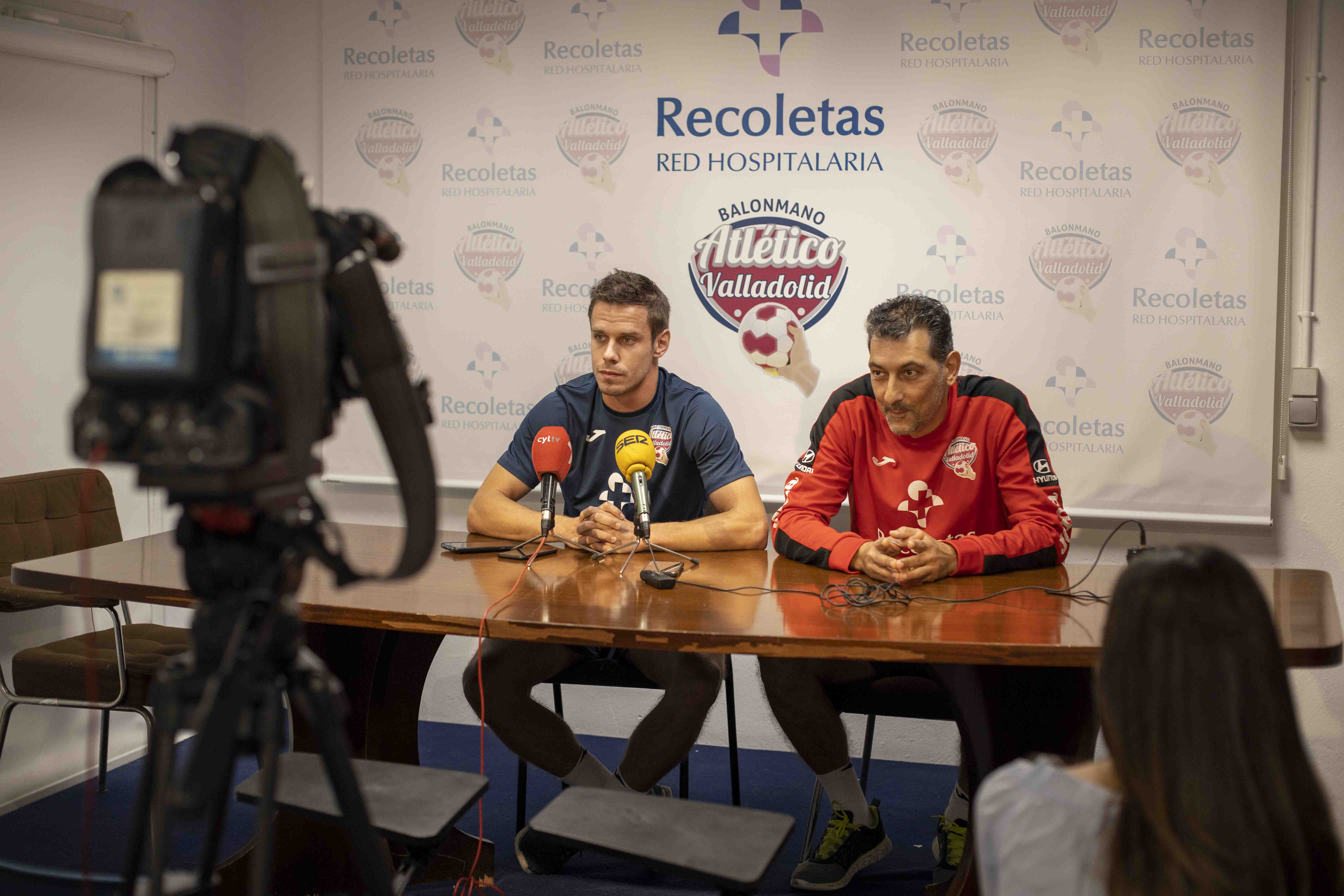 Óscar Ollero: “Vamos a León con la intención de ganar el partido, mañana es nuestra oportunidad”